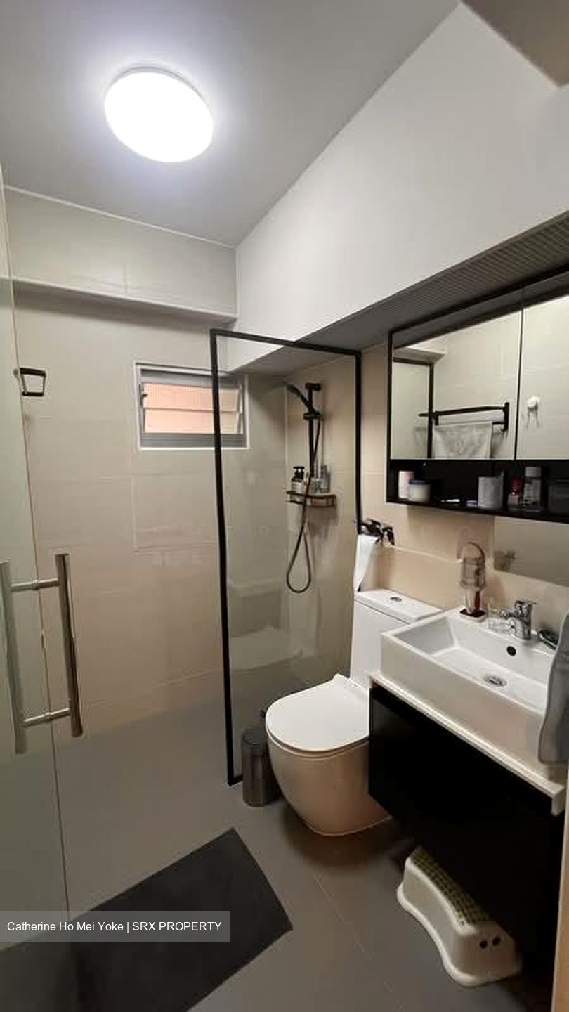 Blk 426C Floral Spring @ Yishun (Yishun), HDB 4 Rooms #555702261